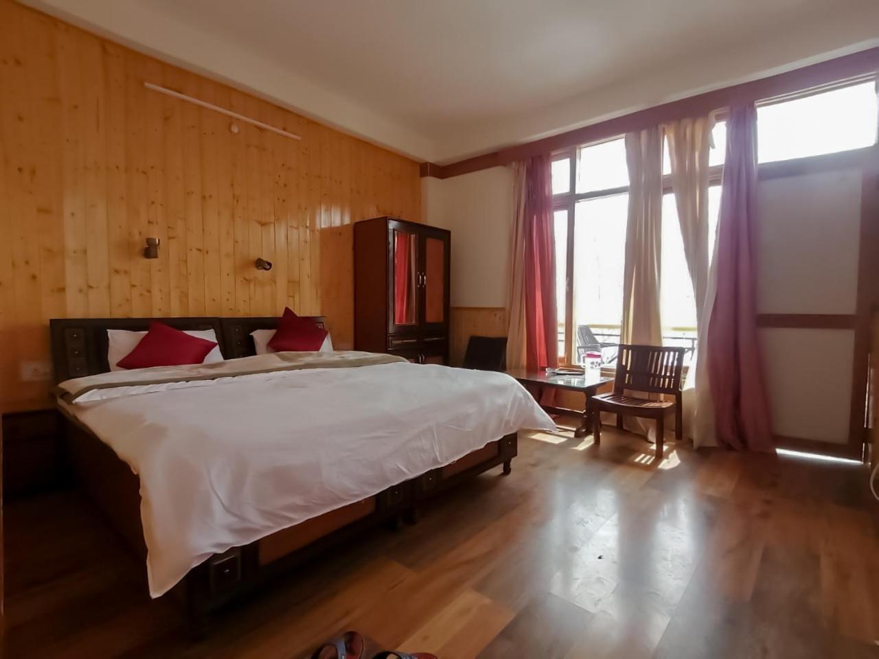 Hotel New Gyespa Kyelang Bagian luar foto