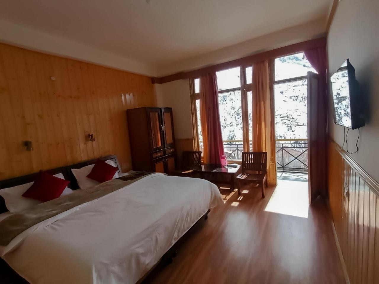 Hotel New Gyespa Kyelang Bagian luar foto